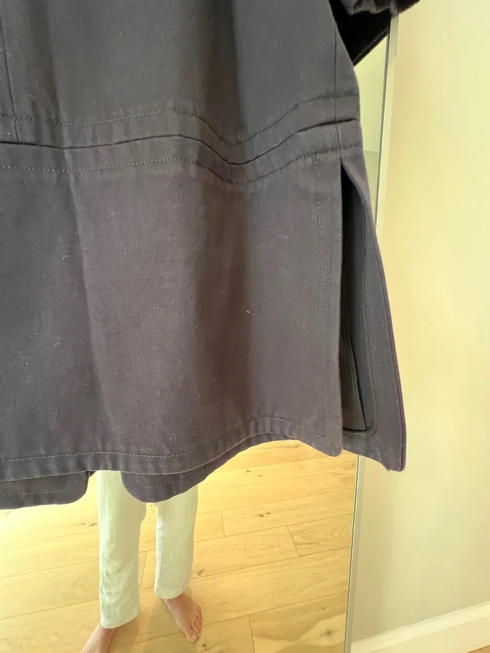 Club Monaco Classic Short-Sleeve Funnel Collar Jacket - Navy. Size M - Picture 11 of 14
